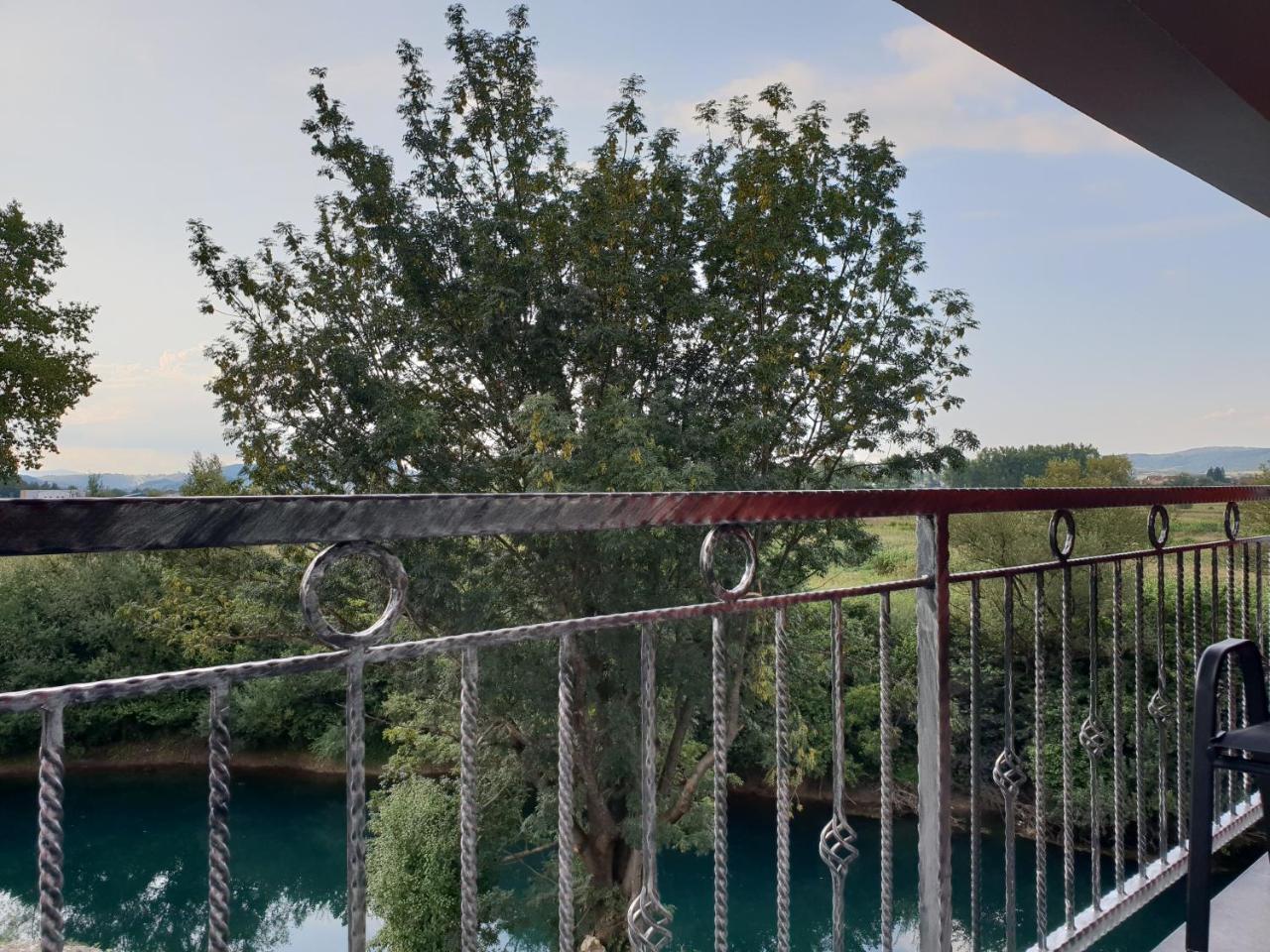 Apartments And Rooms Villa Majestic Bihac Exterior photo